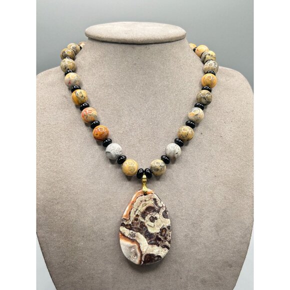 Handcrafted Leopard Jasper Necklace Beaded with Large Drop Shaped Pendant - Picture 2 of 7